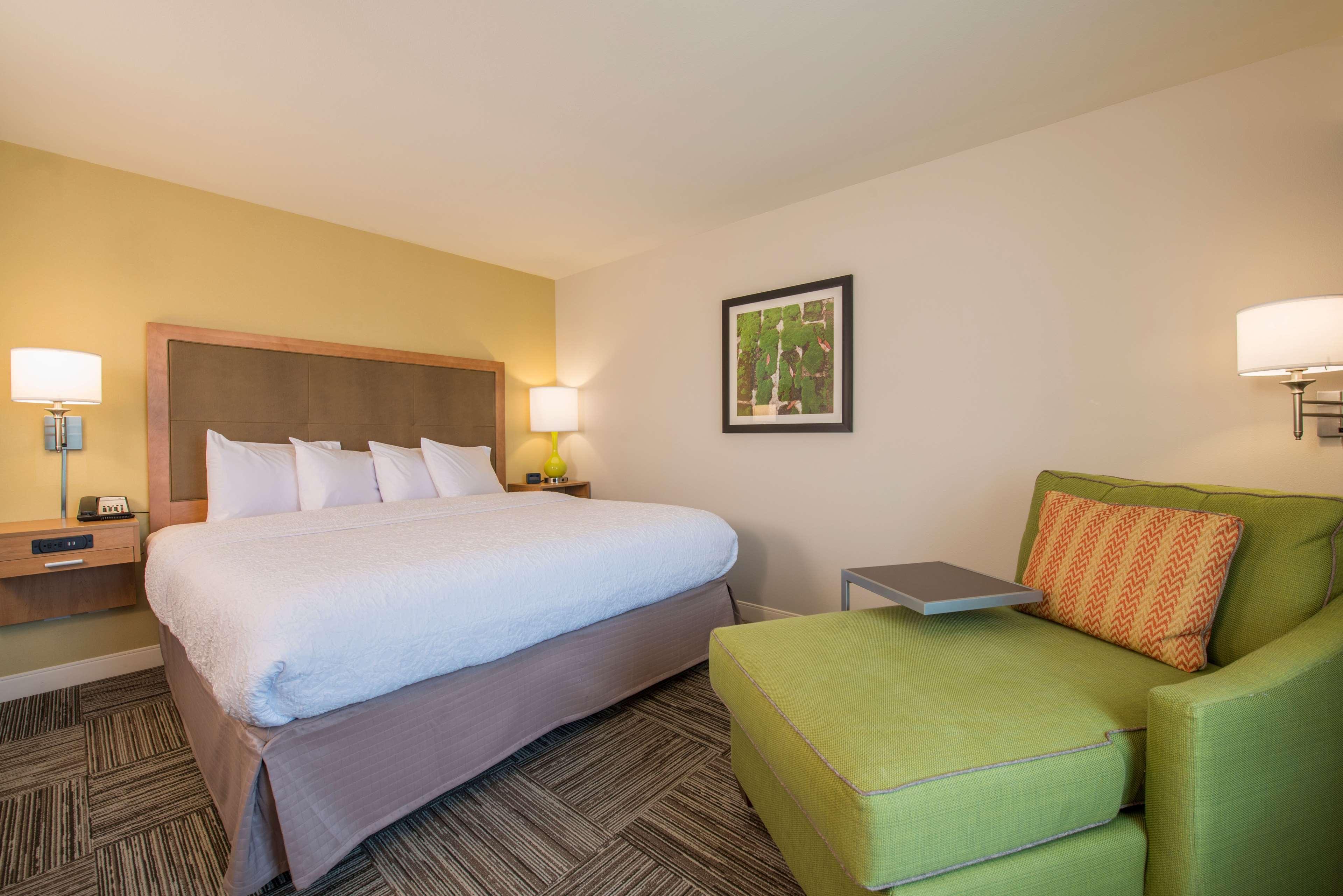 Hampton Inn Уэйнсборо Экстерьер фото